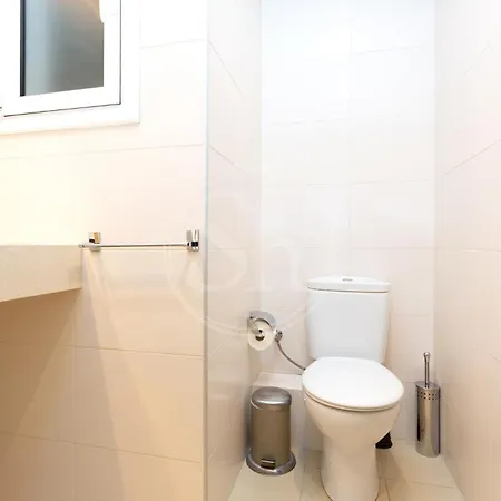 Lovely Apartment Near Sagrada Familia Barcelona Exterior photo