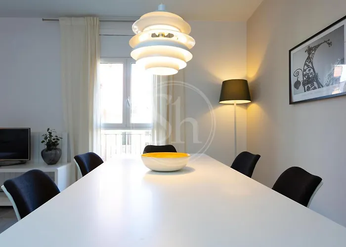 Lovely Apartment Near Sagrada Familia